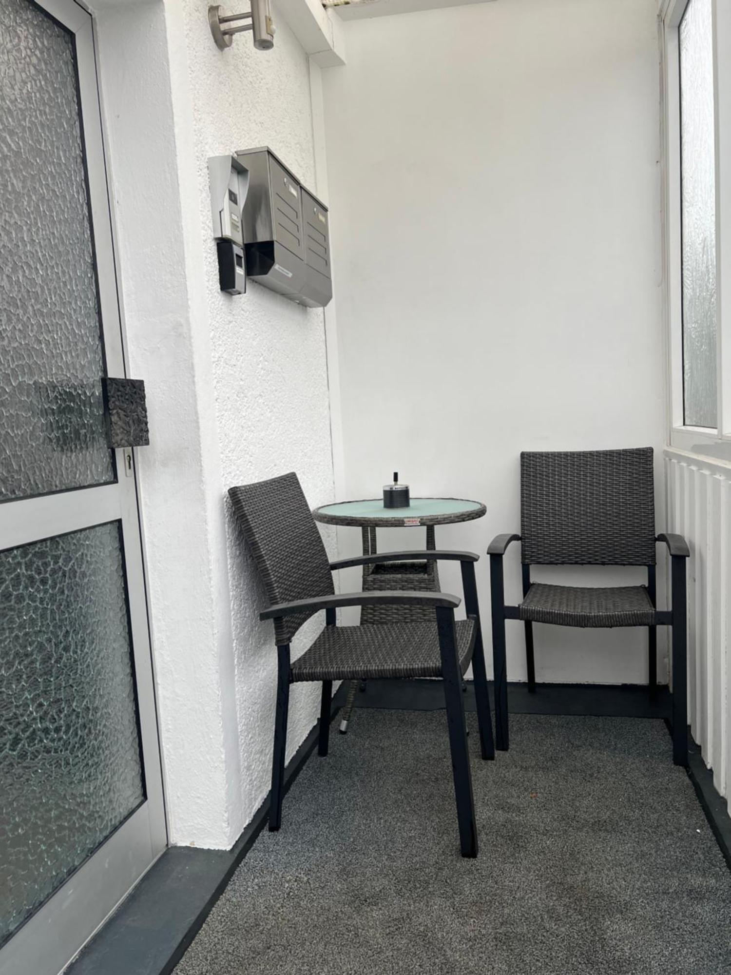 Moderne Helle 2,5 Zimmer Wohnung Mit Grossem Bad Und Kueche In Trossingen Εξωτερικό φωτογραφία