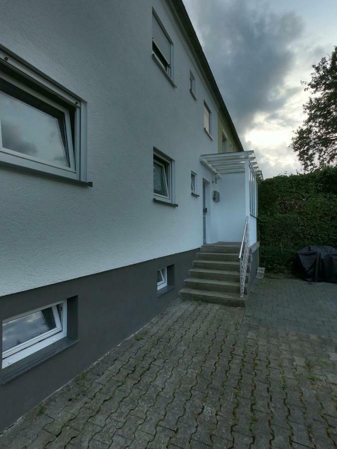 Moderne Helle 2,5 Zimmer Wohnung Mit Grossem Bad Und Kueche In Trossingen Εξωτερικό φωτογραφία