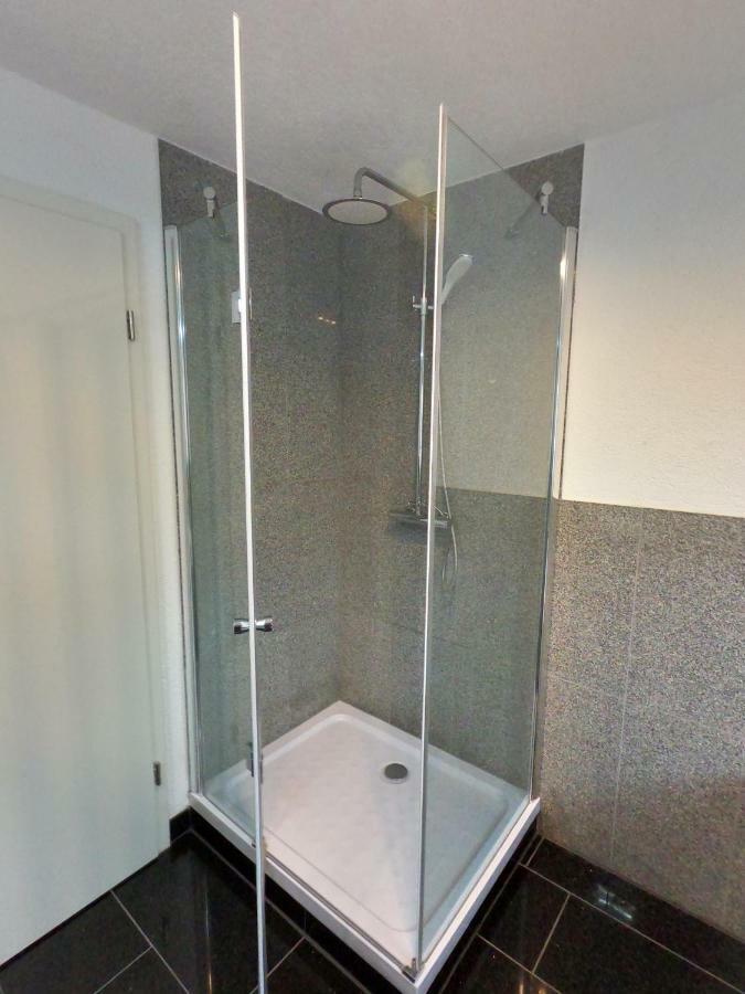 Moderne Helle 2,5 Zimmer Wohnung Mit Grossem Bad Und Kueche In Trossingen Εξωτερικό φωτογραφία
