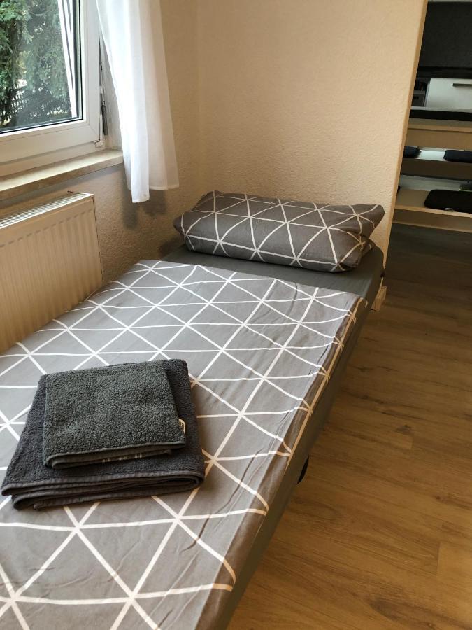 Moderne Helle 2,5 Zimmer Wohnung Mit Grossem Bad Und Kueche In Trossingen Εξωτερικό φωτογραφία